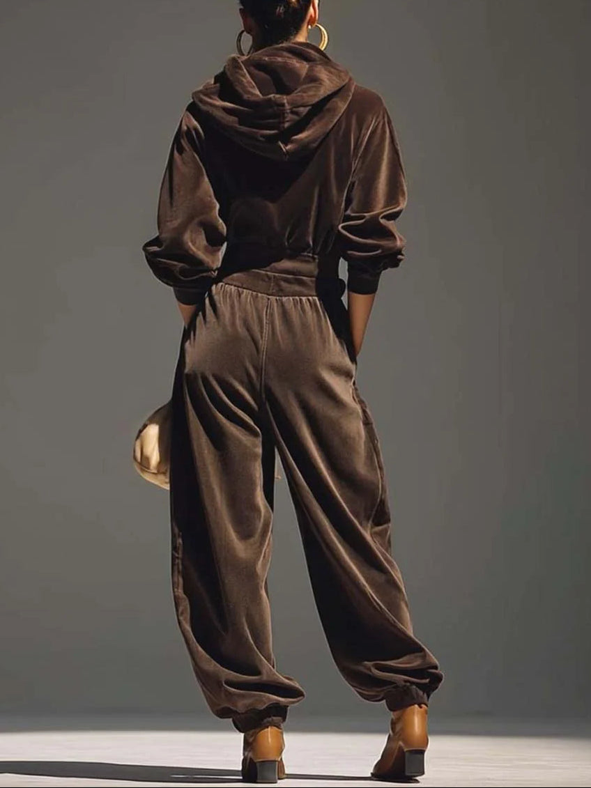 Nicoletta | Conjunto Vintage de Terciopelo con Sudadera de Capucha y Pantalón Holgado