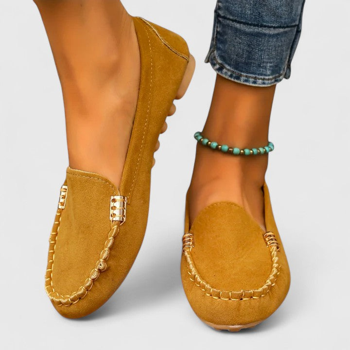 Emanuela | Mocasines Ortopédicos con Detalle Metálico - Amarillo