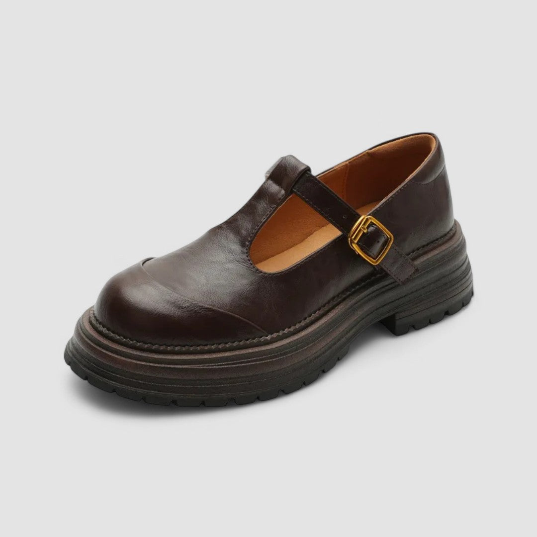 Cloe | Zapatos con Tira en T y Suela Dentada