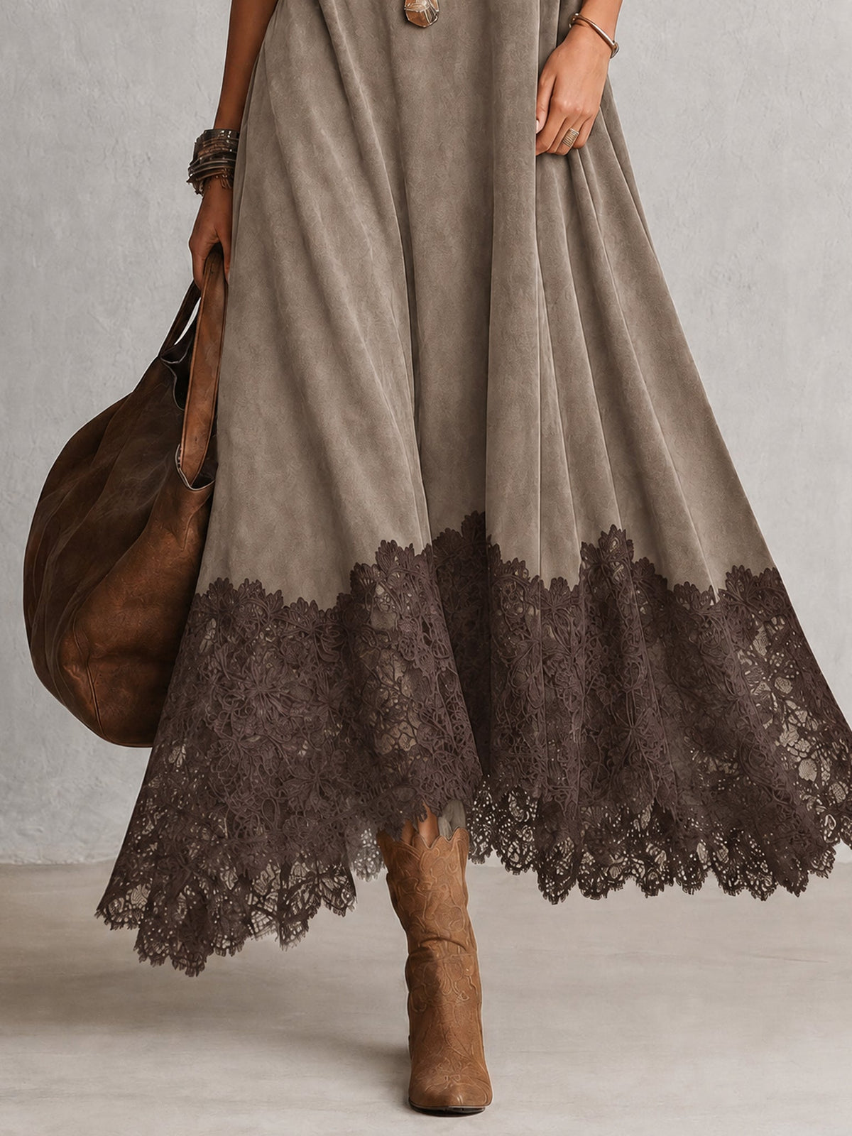 Vestido Largo Vintage de Efecto Ante con Bajo de Encaje y Manga Larga