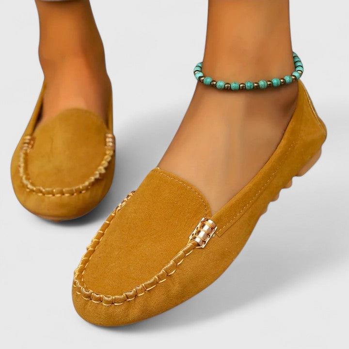Emanuela | Mocasines Ortopédicos con Detalle Metálico