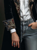 Alessandra | Blazer Entallado con Ribete Barroco