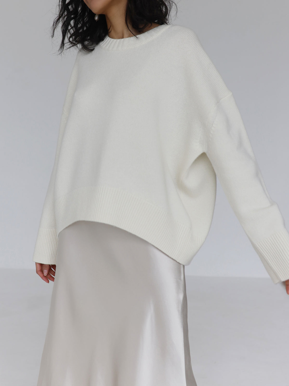 Fausta | Jersey Oversize de Cuello Redondo - Blanco