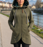 Beatrice | Chaqueta Térmica con Capucha y Cremallera Asimétrica - Verde Oliva