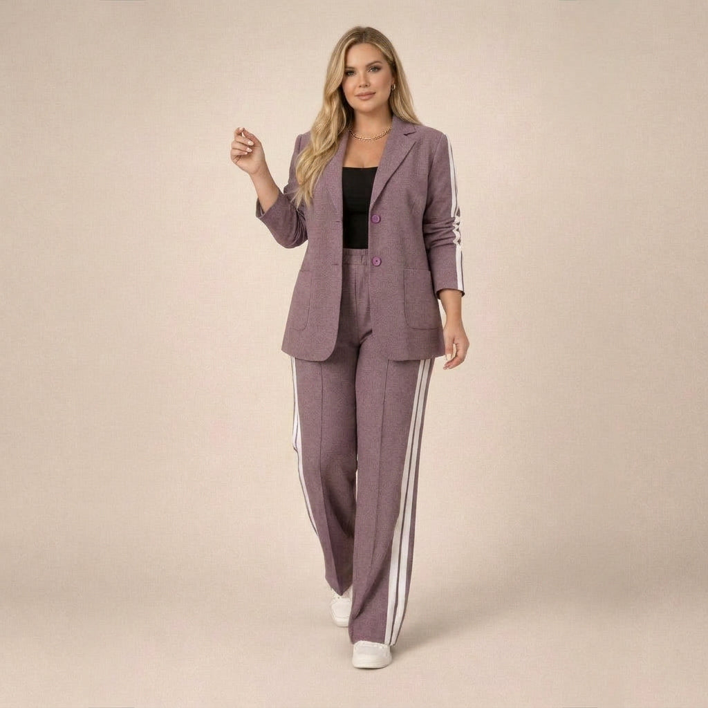 Cornelia | Conjunto Elegante de Blazer y Pantalón con Raya