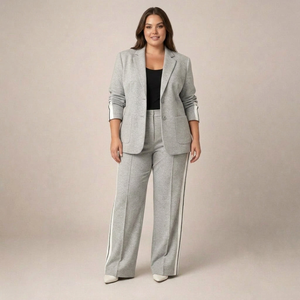 Cornelia | Conjunto Elegante de Blazer y Pantalón con Raya