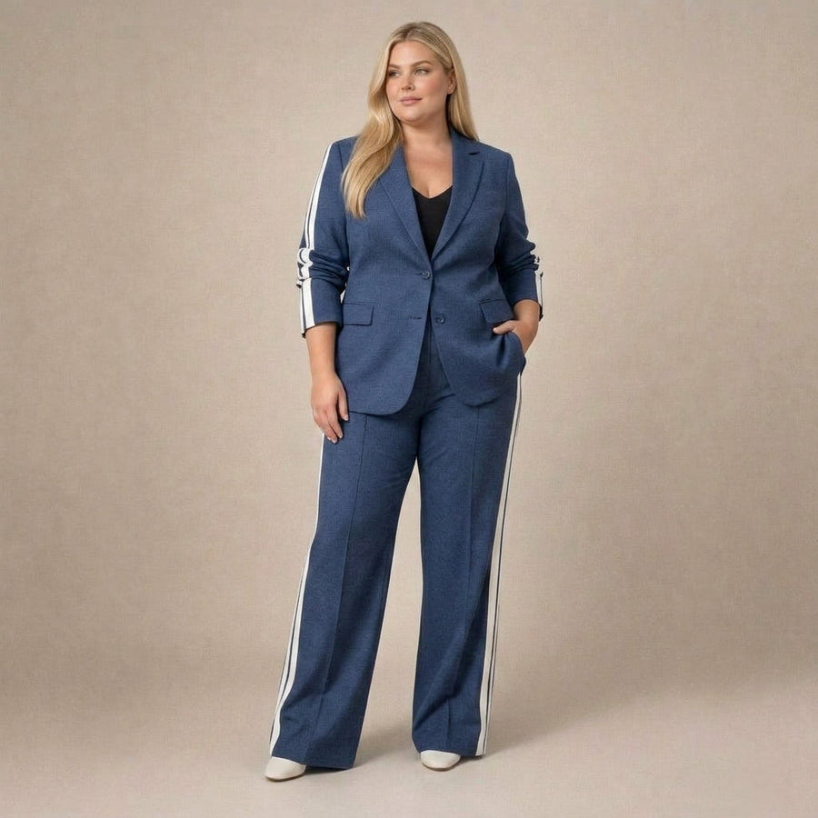 Cornelia | Conjunto Elegante de Blazer y Pantalón con Raya