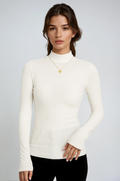 Imelda | Top de Cuello Semialto Elegante - Blanco