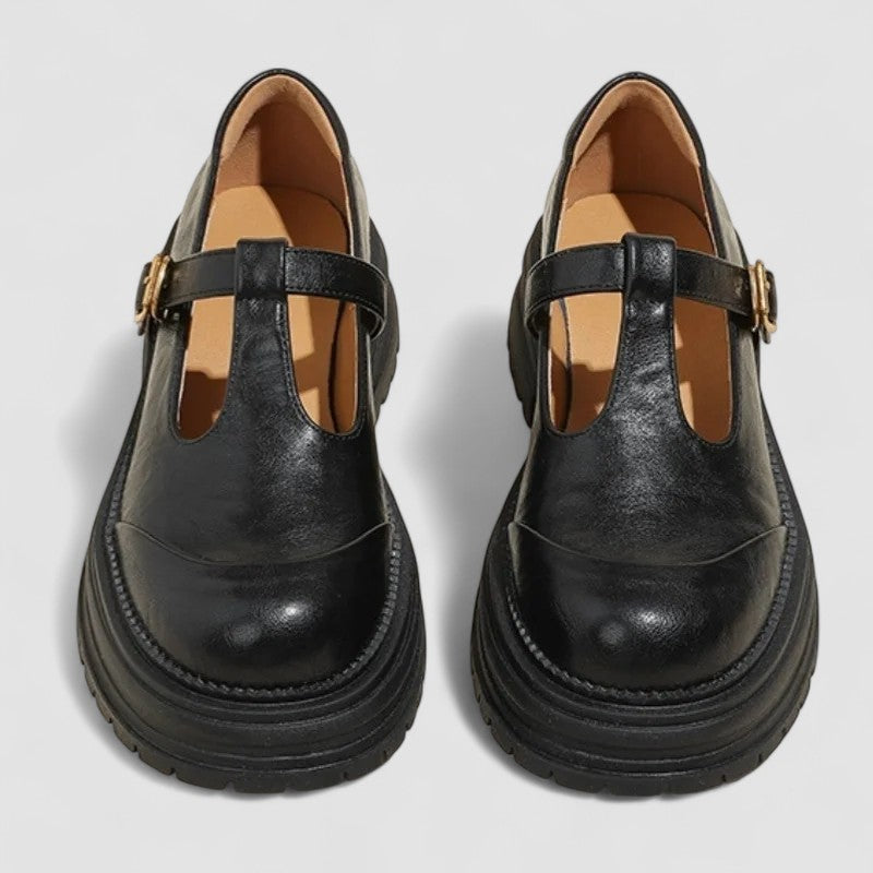 Cloe | Zapatos con Tira en T y Suela Dentada