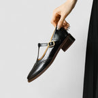 Ghita | Zapatos con Tira en T y Perforaciones Brogue