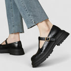 Cloe | Zapatos con Tira en T y Suela Dentada