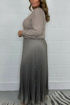 Lilla | Vestido Maxi con Jersey y Falda Plisada