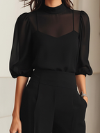 Caterina | Conjunto negro de tres piezas con top de camisola translúcida y pantalones de pierna ancha