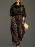 Nicoletta | Conjunto Vintage de Terciopelo con Sudadera de Capucha y Pantalón Holgado