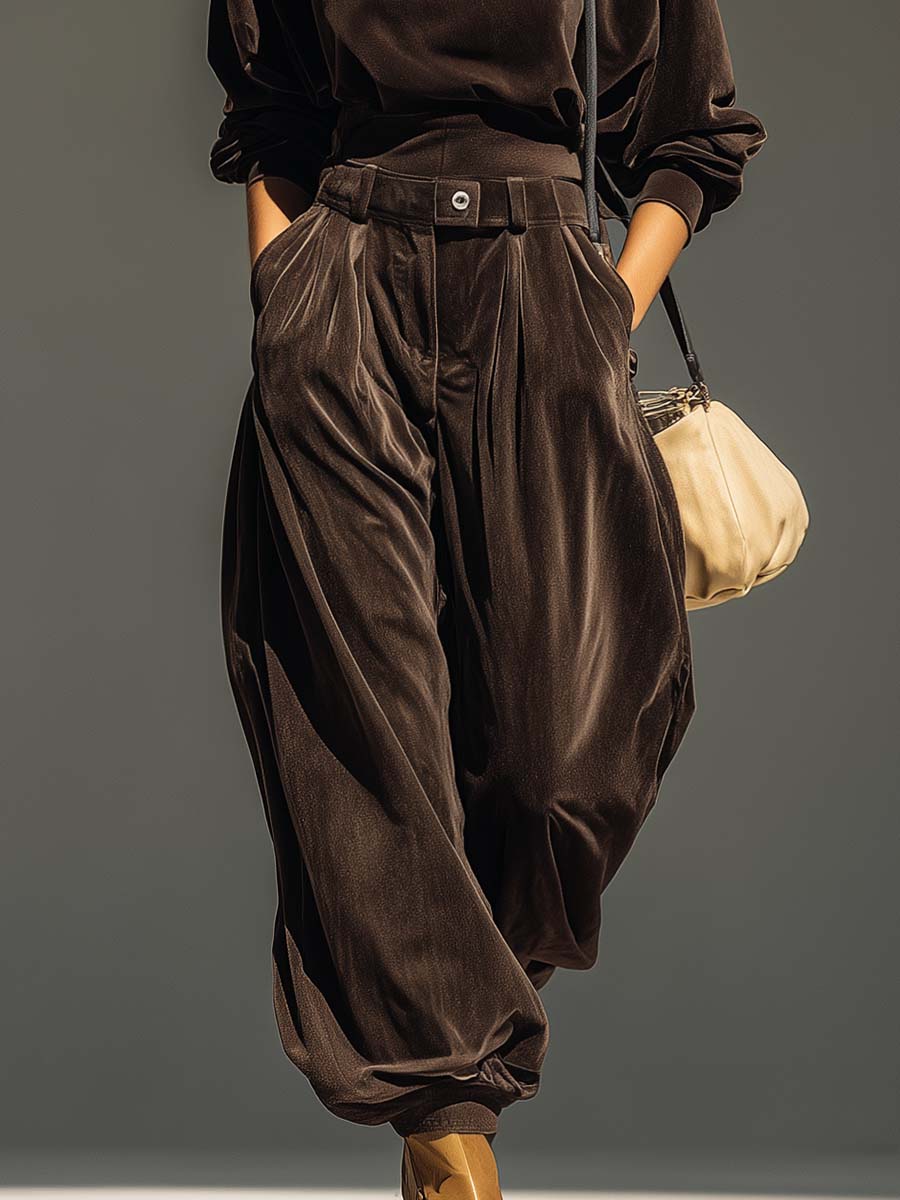 Nicoletta | Conjunto Vintage de Terciopelo con Sudadera de Capucha y Pantalón Holgado