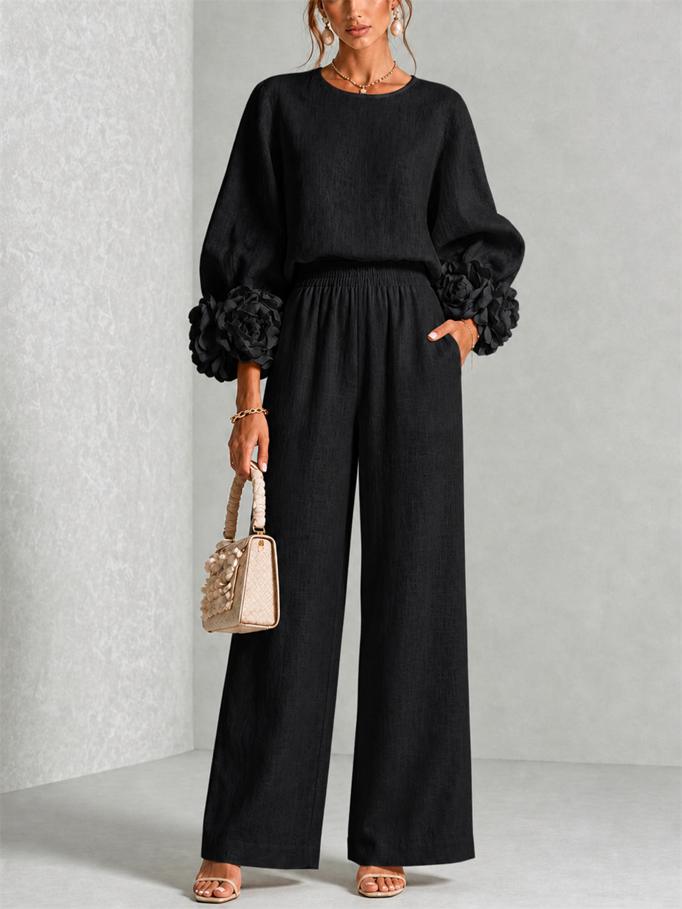 Carys | Conjunto de Dos Piezas con Puños Florales - Negro