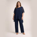 Dora | Conjunto Ligero de Blusa en Capas y Pantalón Recto